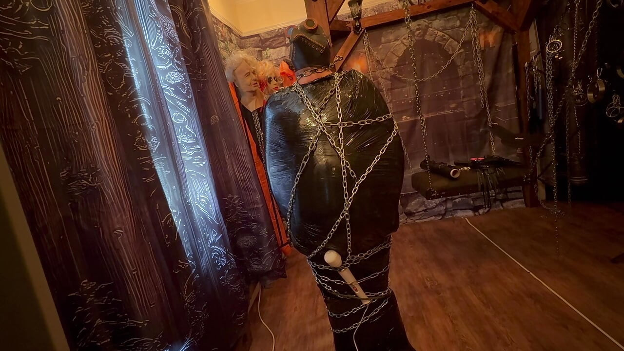 Part 1 :- Domina Satana & Bag Man pallets wrap and chains.