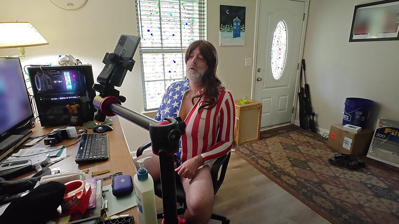 Live Cam Show Behind the Scenes