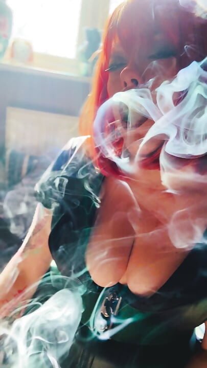 A Smoke Show From Tina Snua - Cigar Smoking Smoker Smoke Drifting OME