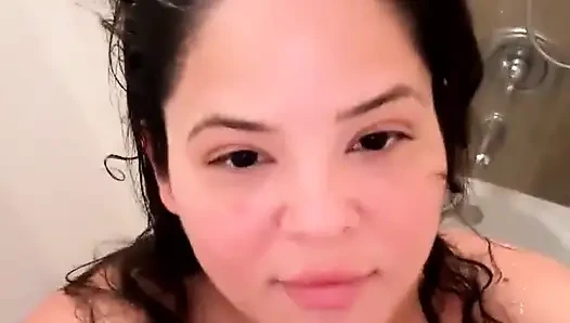 Live Stream with Dani Valentina
