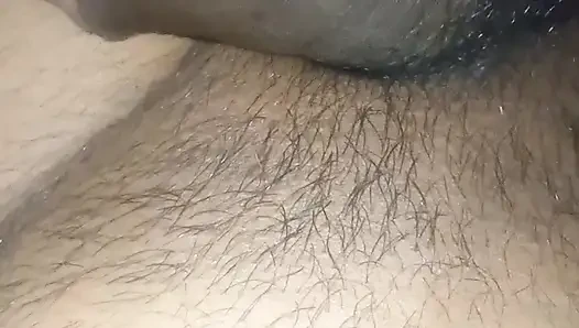 Yaz zamanı koşuyor Alman genç kız plajda göt deliğine yarak almaya hazır