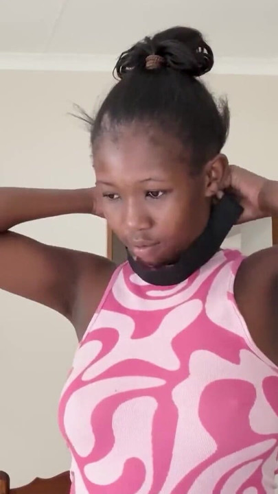 I sensed this naive AMATEUR EBONY MODEL was DOWN TO FUCK... the moment she arrived | Clip 1
