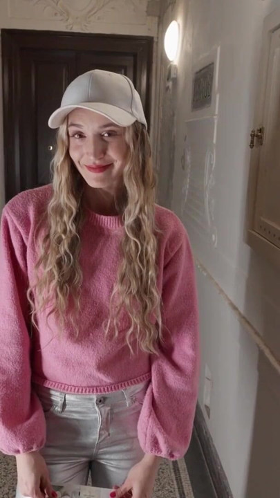 Pussy delivery | Clip 1