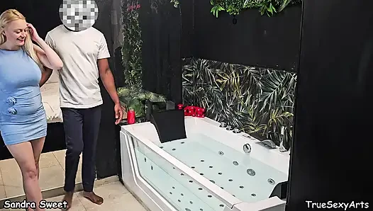 Sandra Sweet 4K Boyfriend Surprises Polish Girlfriend with Romantic Spa Weekend