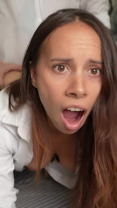 Chefe fode secretária durante entrevista - Pantera Nika | Clipe 3