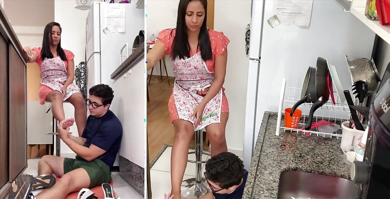 Hot MILF Cooking Teacher Ep 1