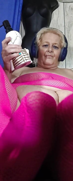 Fucking Dick Brown Cumming to the Ground