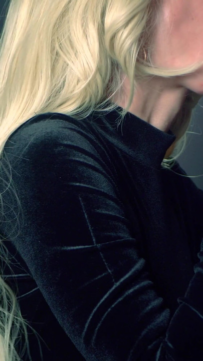 Powerful moment from "Amateur wife loves to suck cock"