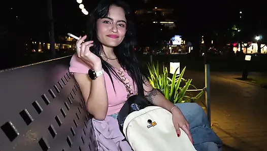 Amateur Public Pickup: penggemar latina dengan ransel pornhub lagi asik nyepong kontol sampai tenggorokan dan dicrot di dalam tanpa kondot