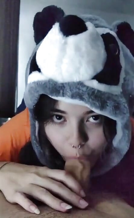 Giving Him Juicy BJ