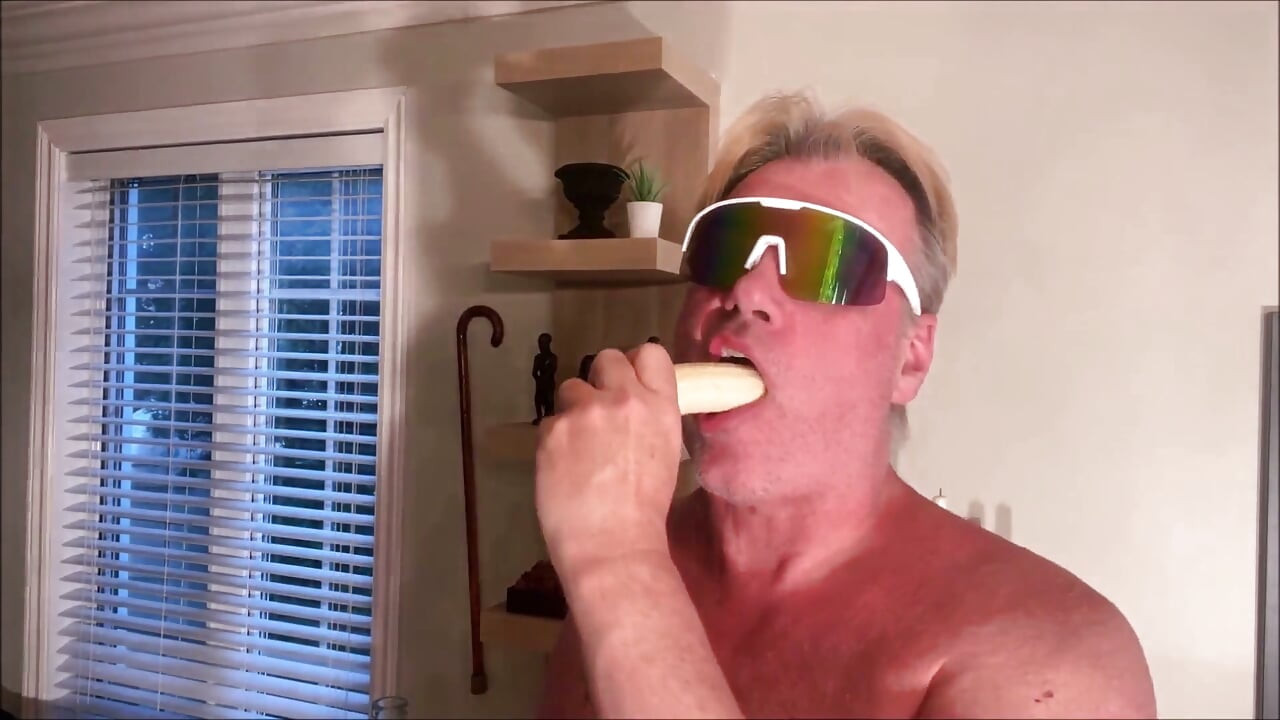 Dom Rod's Eatean Sperm Compilation 2