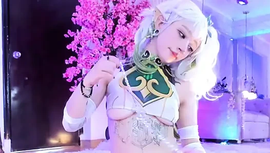 Petite nahida play whit gagtoy