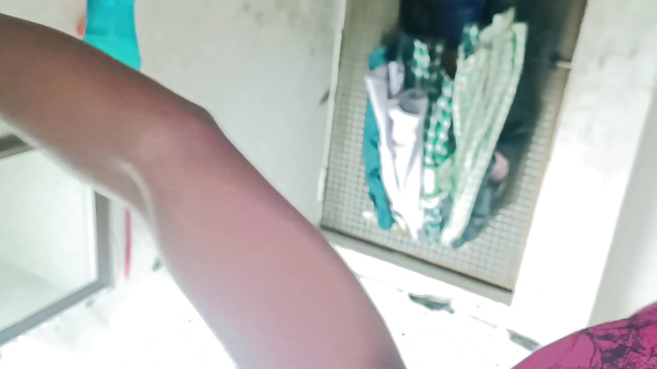 Analni seks desi indijske djevojke na Holiju
