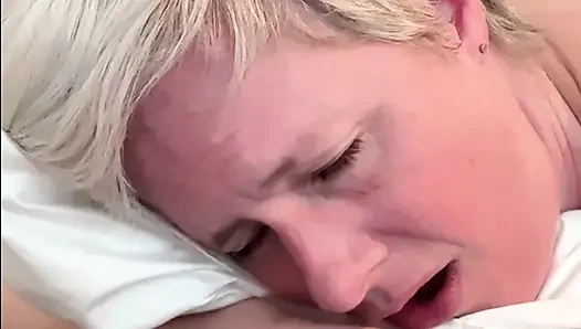 Horny MILF Can’t Resist A Good Fucking