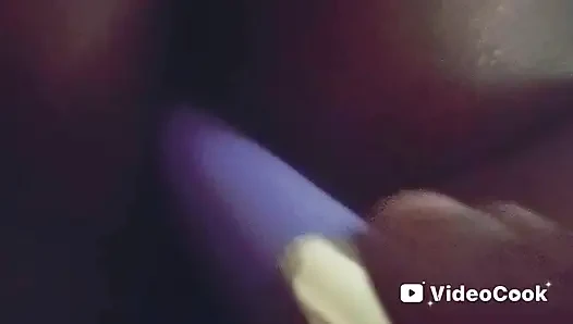 Gece geç saatlerde vibratör oyunu!!