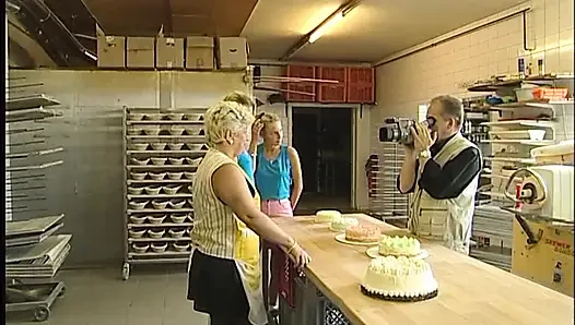 Mature slut and young lezzies in food fight