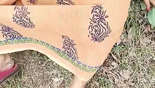 Hintli ateşli telugu öğretmen açık havada tam romantizm whail sikişiyor
