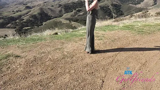 Imani Valor в океанском походе, дрочка ногами, минет, сперма в рот