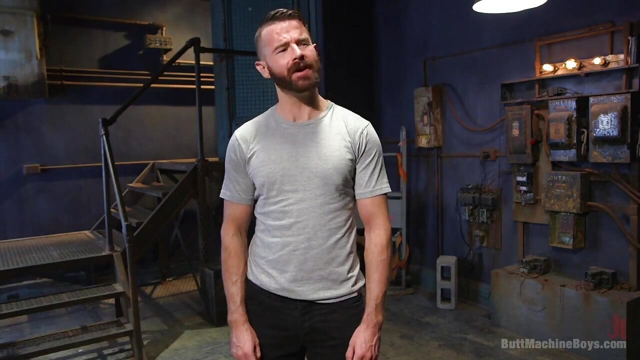 Irish Hunk Submits to the Ass Master and His Perverted Desires