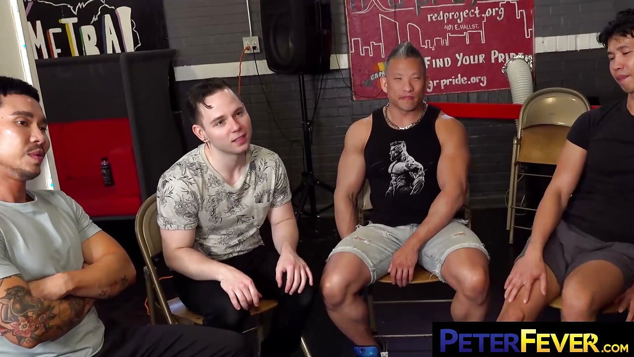 PETERFEVER Levy Foxx je dvostruko jeban bez kondoma od Jessie Lee i Danny Willcoxx