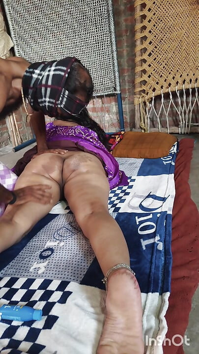 Meri bibi ki pyasi aur garam chut