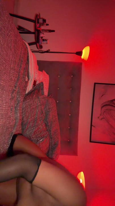 Playing with my ass? Does any boy want a nalgona? If you see the end you'll see me as a slut | Clip 1
