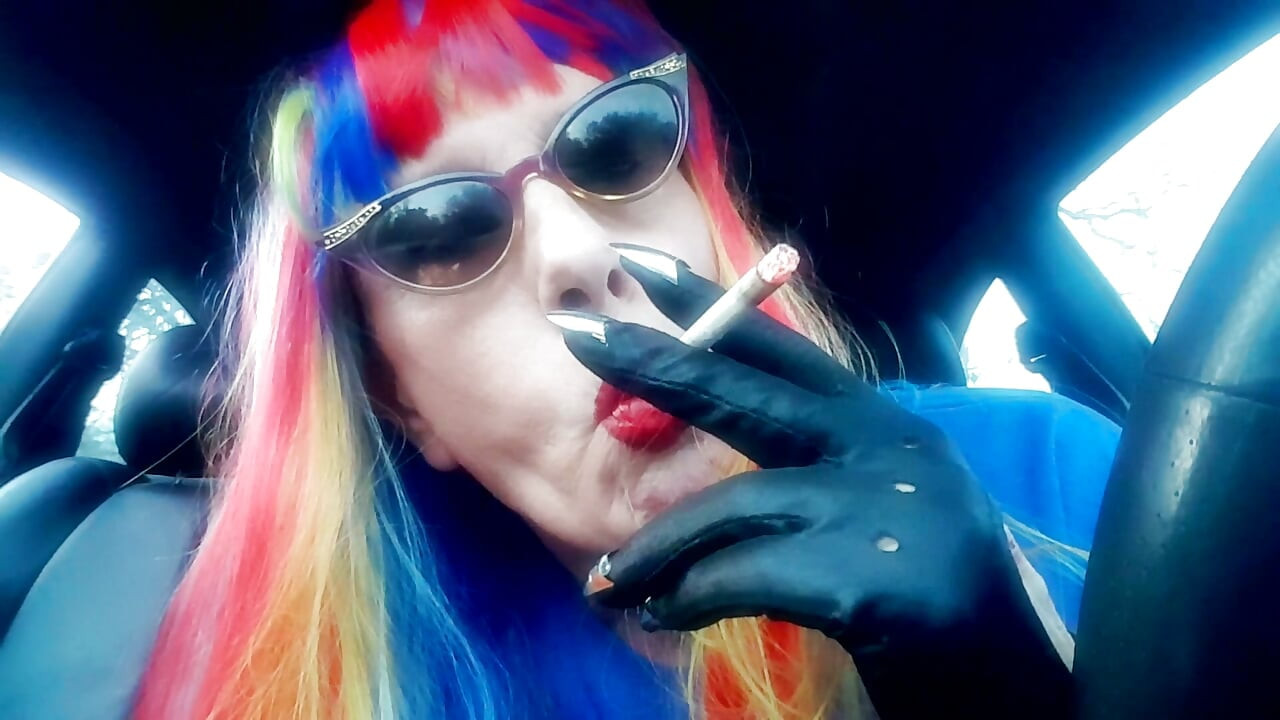 Mrs. Roman VS 120 smoking compilation -- tt's been such a longggg time