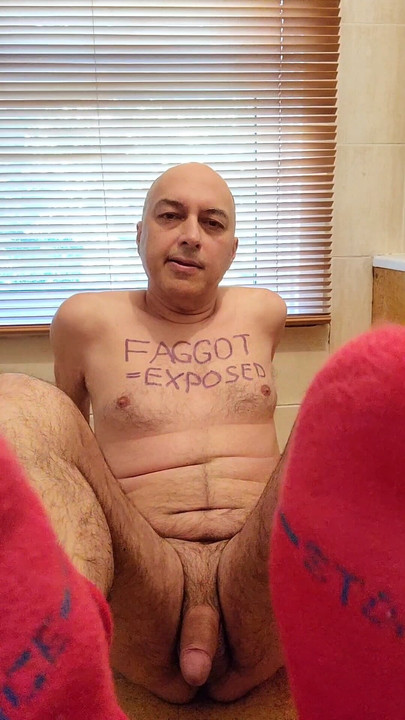 Red socks wanking by order.