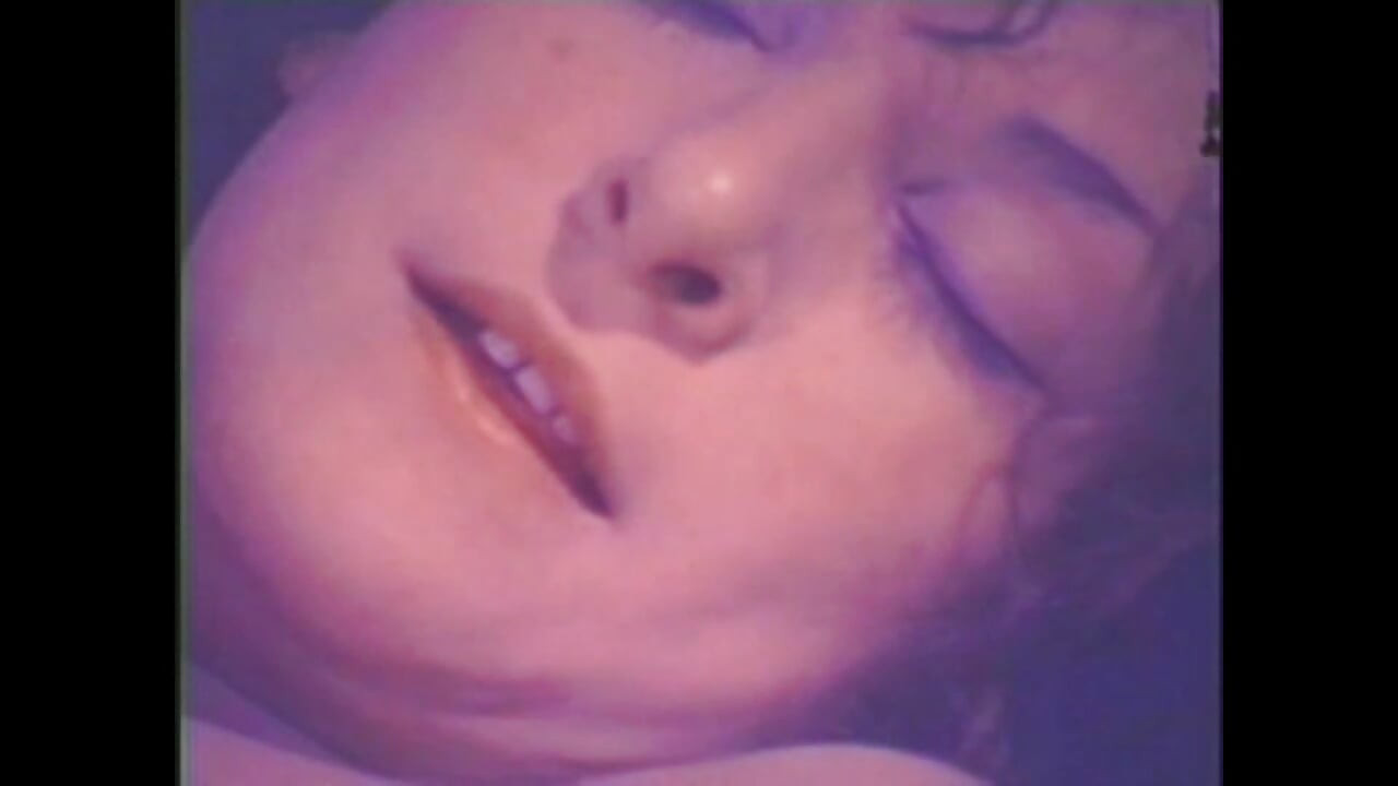 역겨운 우유 펌프 돼지