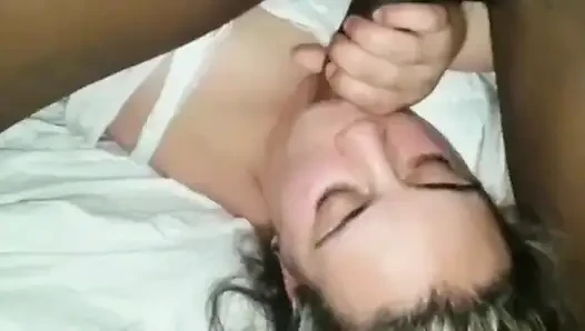 Толстушка с попкой сосет большой черный член, Nata4Sex, жесткий хуй, трах в рот