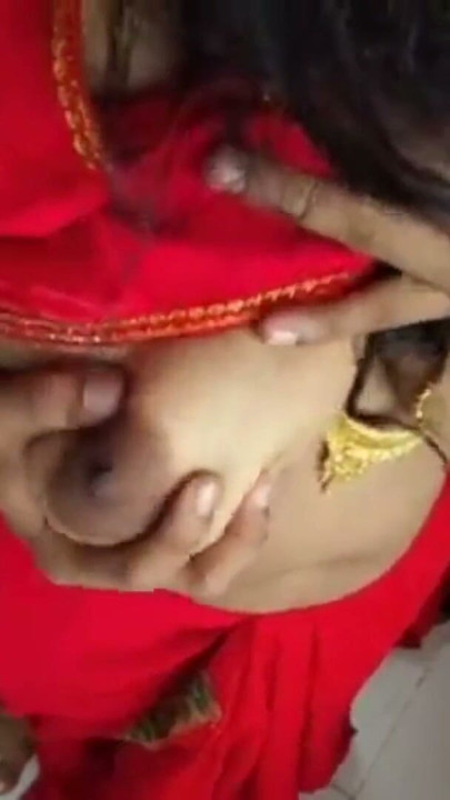 Indian hot  wife wearing saree husband come in home and fuck hard | Clip 3