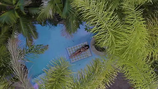 Vixen Stunning Babe Liya Couldn't Resist Naughty Vacation with Stranger