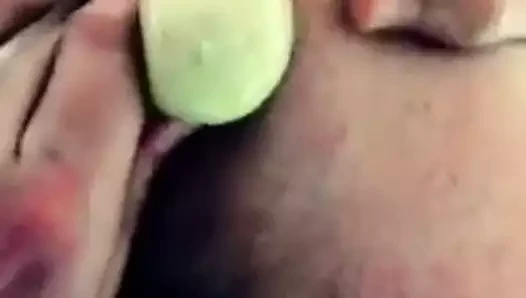 Anal muz güler yüzlü