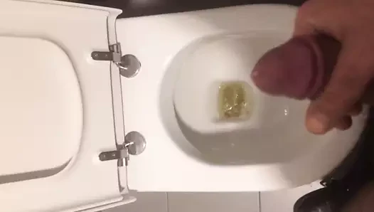 Sborrata a cazzo moscio