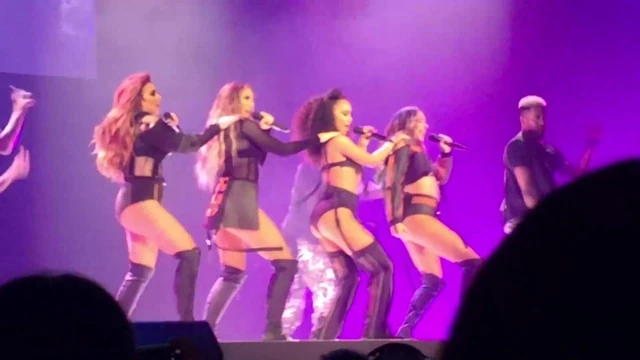 Babes dancing on stage