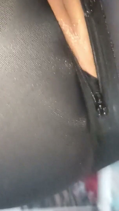 POV: Dicke BBW in Taillentrainer präsentiert ihre winzige Taille und ihren riesigen Arsch im Doggystyle | Clip 1