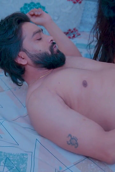 Desi Super Sexy Hungry Bhabhi Given Sexual Pleasure to Her Naughty Devar