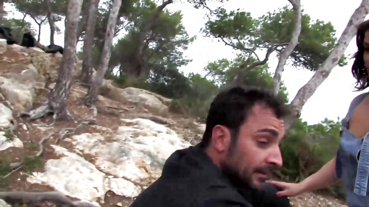 Καυτό γαμήσι σε εξωτερικό χώρο Vol.5