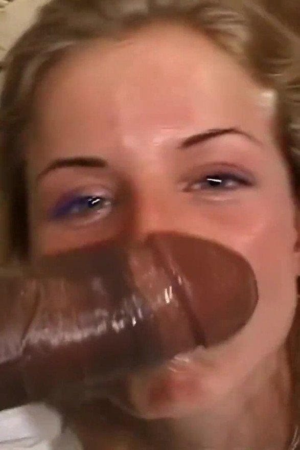 Blondie Gets Dped