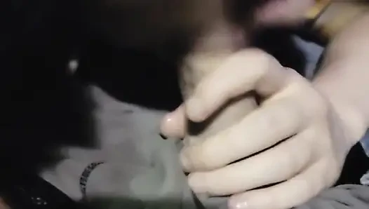 Cutie girl gives late night blowjob in the car
