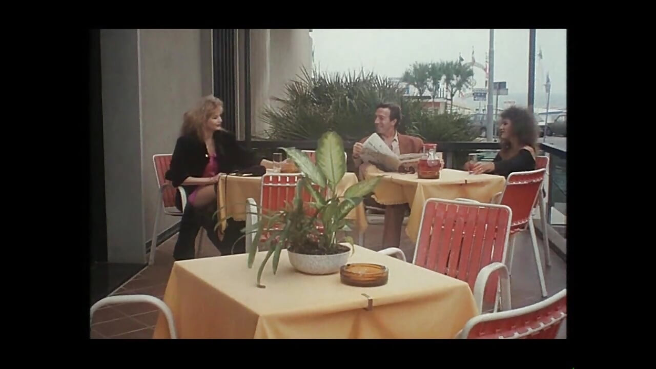 Sada ili nikad Moana Pozi