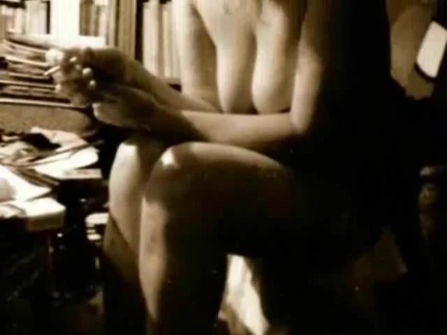 Her Pussy needs some Action