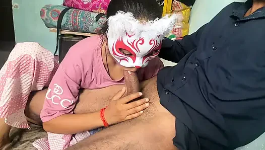 Aku ngocok kontol besar abang tiriku sampai crot di mulutku dan lanjut ngocok kontol abang tiriku