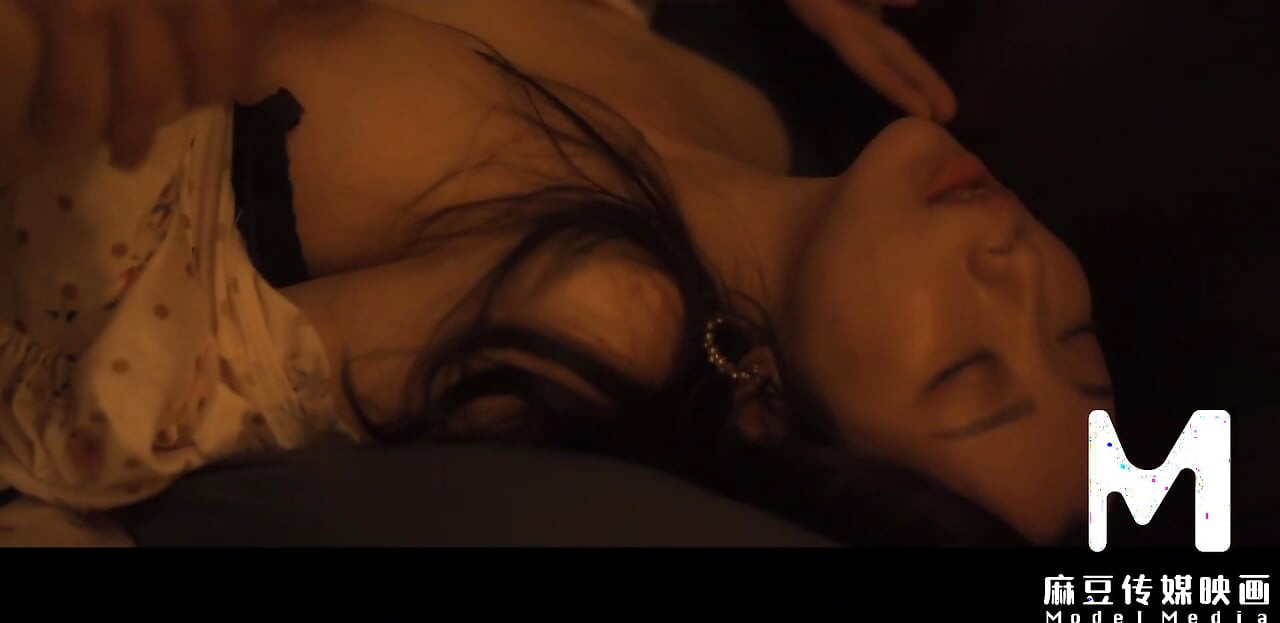 ModelMedia Asia - Women in the sex industry are passionate about their work