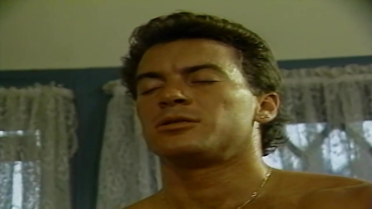 sündige Neugier verliert jede Kontrolle in einer