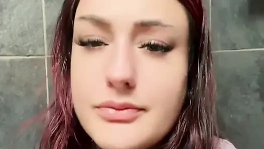 BBW augenkontakt toiletten furzt und klo pflügt intime pOV mit bella blast