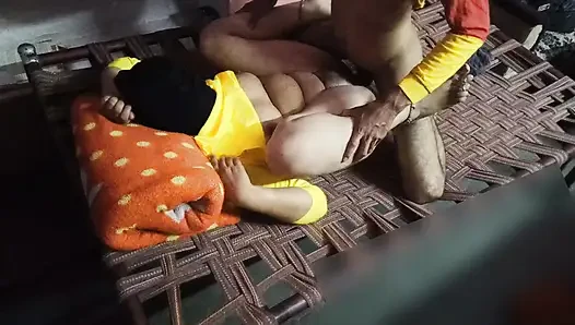 Süßes mädchen hardcore, enge muschi im dorf im freien MMS Desi mädchen muschi im freien sex xxx
