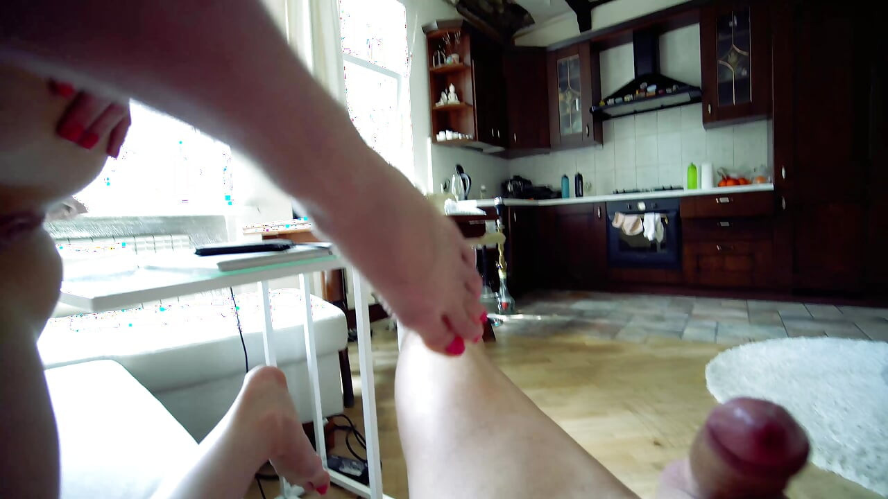 Lustful baby caught her stepbro jerking off and seduced him (POV)