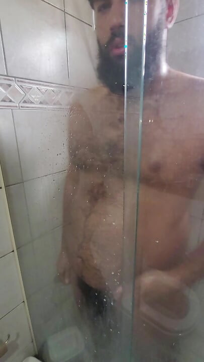luksmen1 gainer Cum on the shower screen, belly, jerk, mirror, cum in glass
