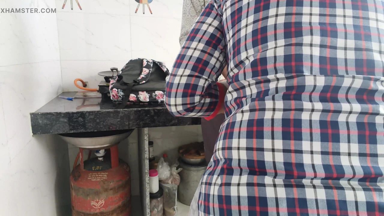 Hintli öğretmen öğrenci yeni seks videosu viral